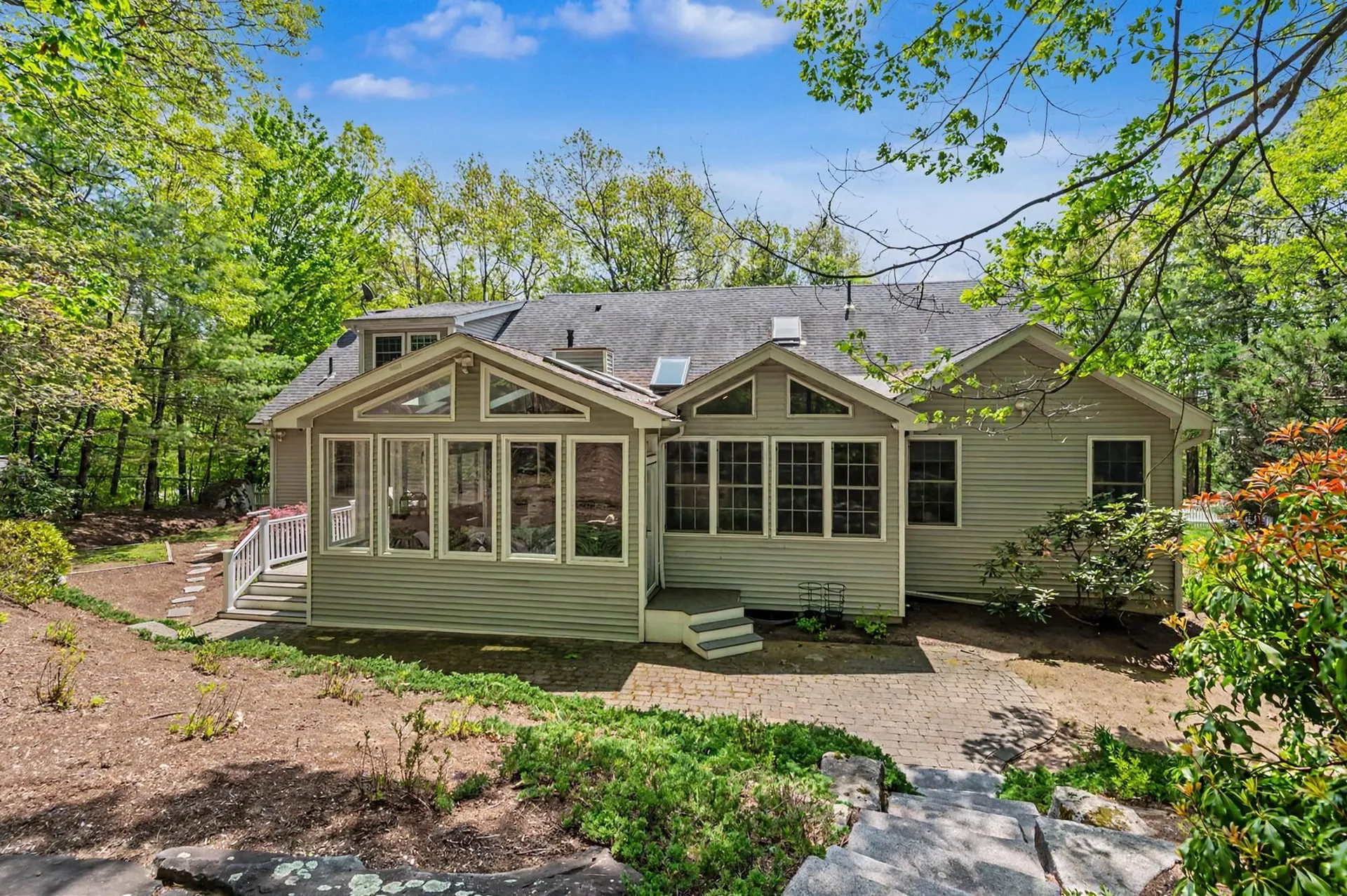 9 Checkerberry Lane Concord NH 03301