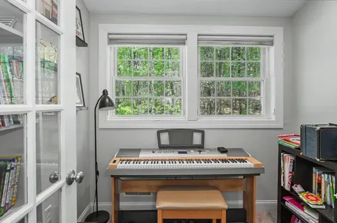 9 Checkerberry Lane Concord NH 03301