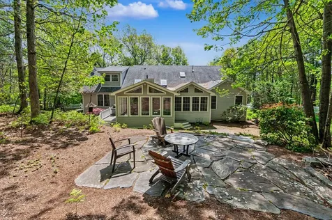 9 Checkerberry Lane Concord NH 03301