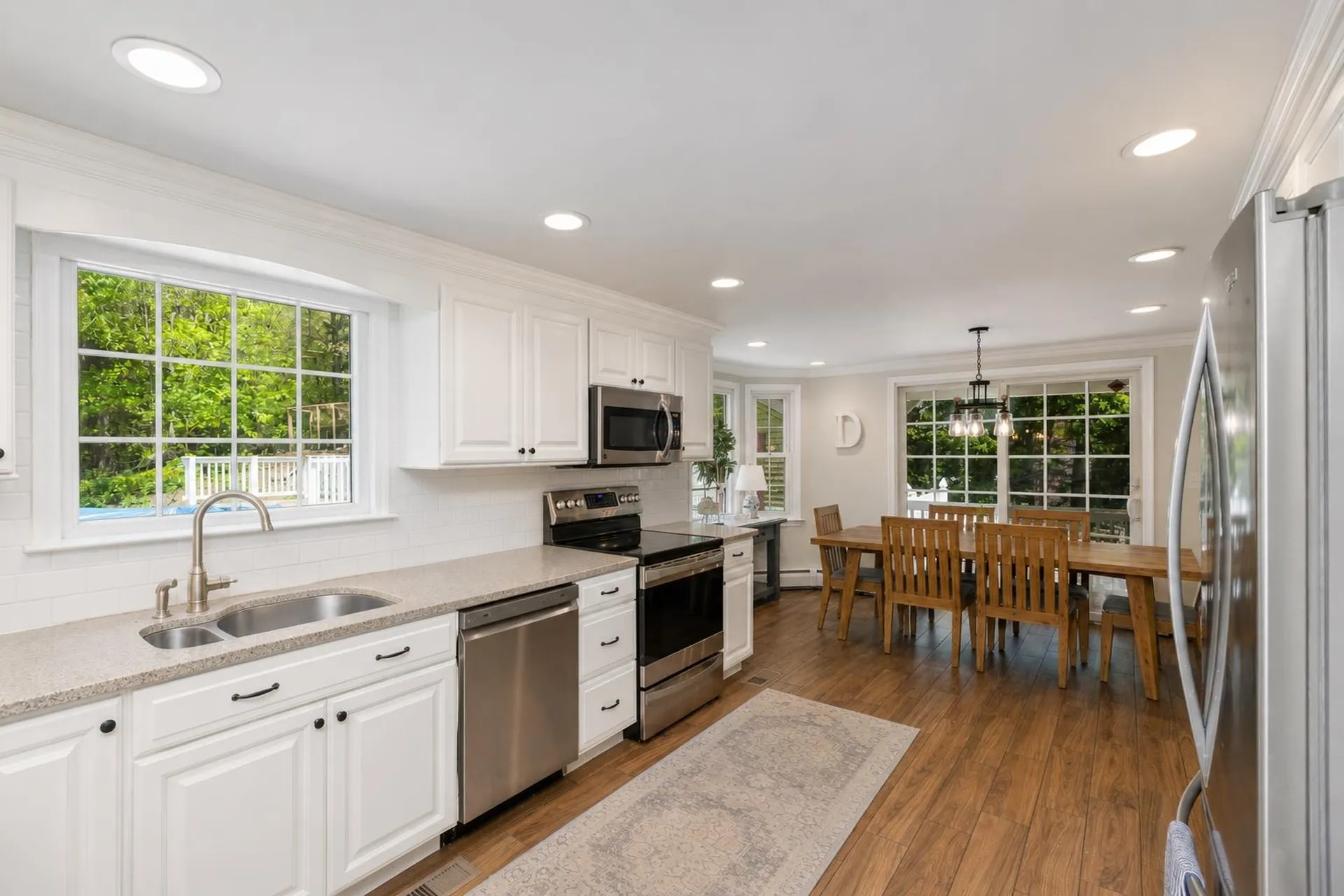 53 Sullivan Road Hudson NH 03051-3963