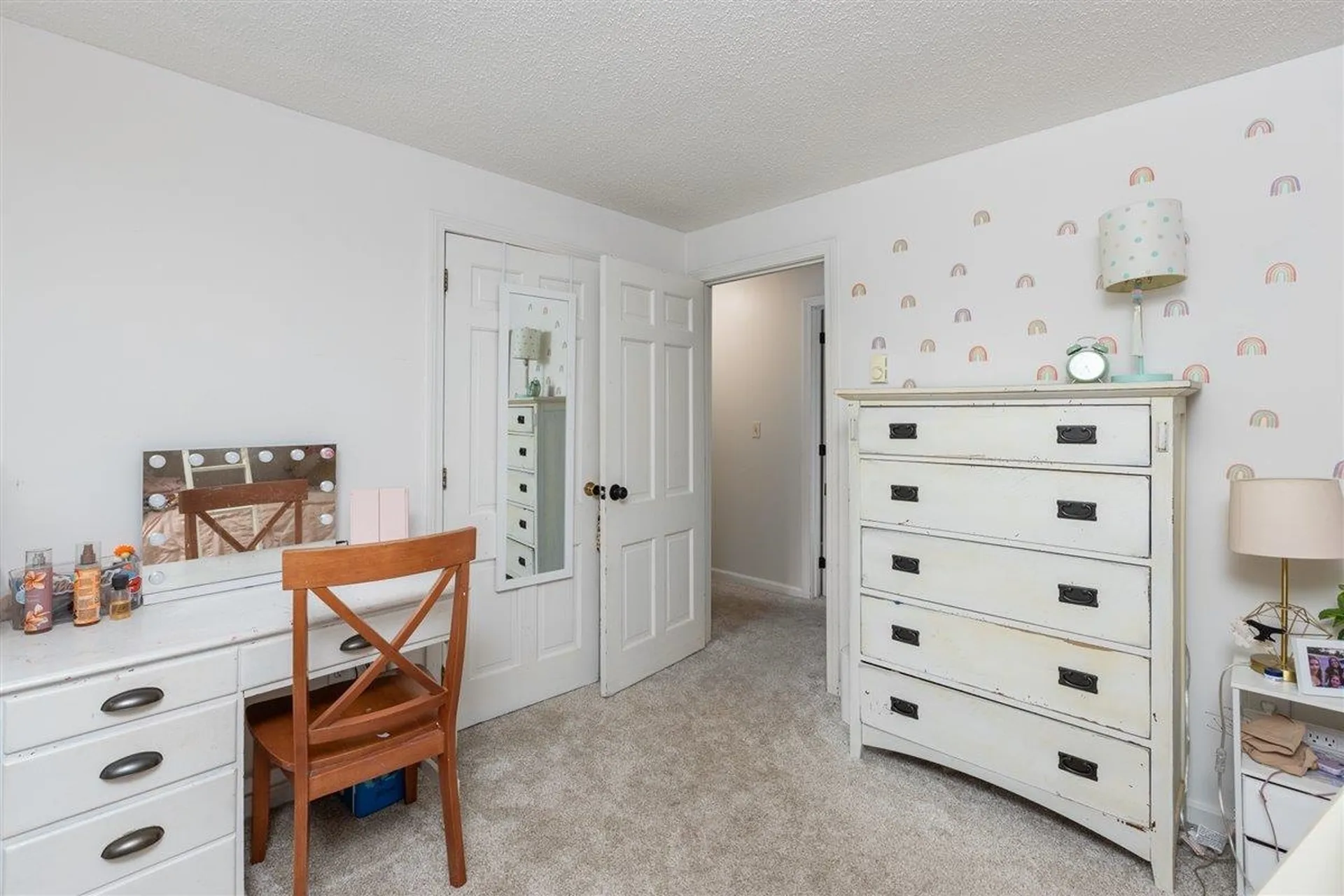 53 Sullivan Road Hudson NH 03051-3963