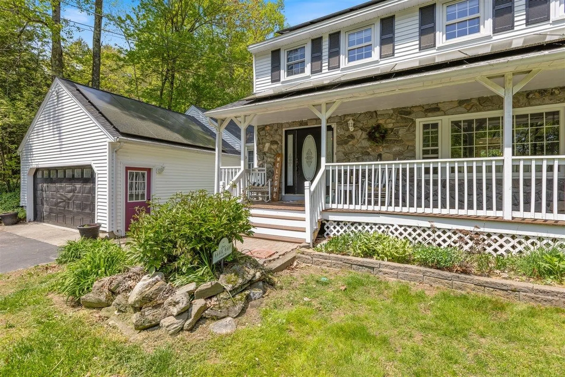 53 Sullivan Road Hudson NH 03051-3963