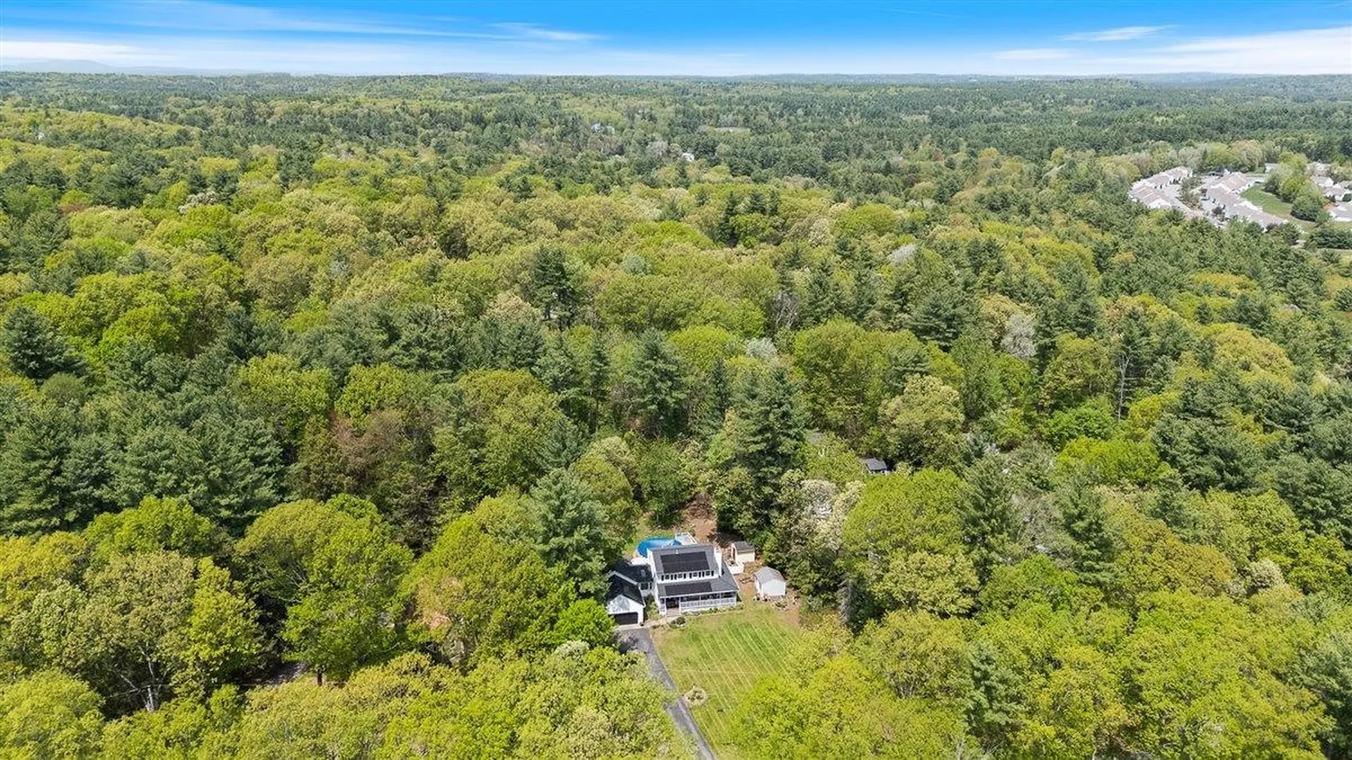 53 Sullivan Road Hudson NH 03051-3963