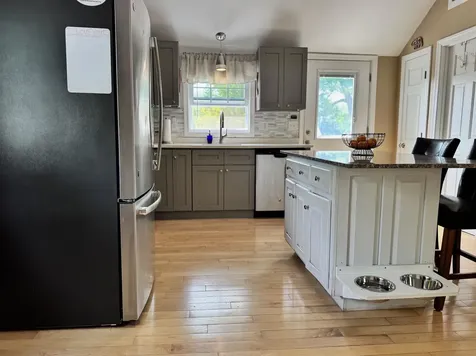 29 Lee Avenue Manchester NH 03109