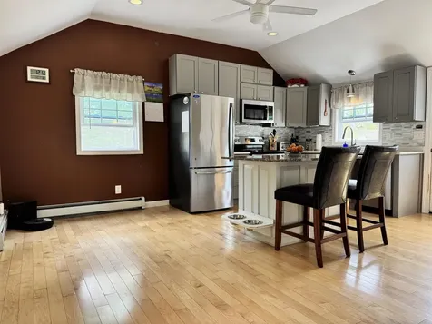 29 Lee Avenue Manchester NH 03109