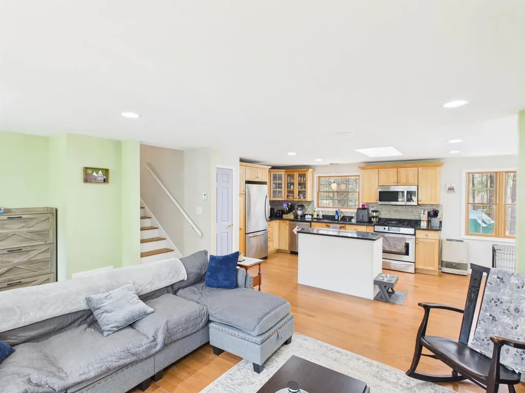 25 Partridge Knoll Road Campton NH 03223
