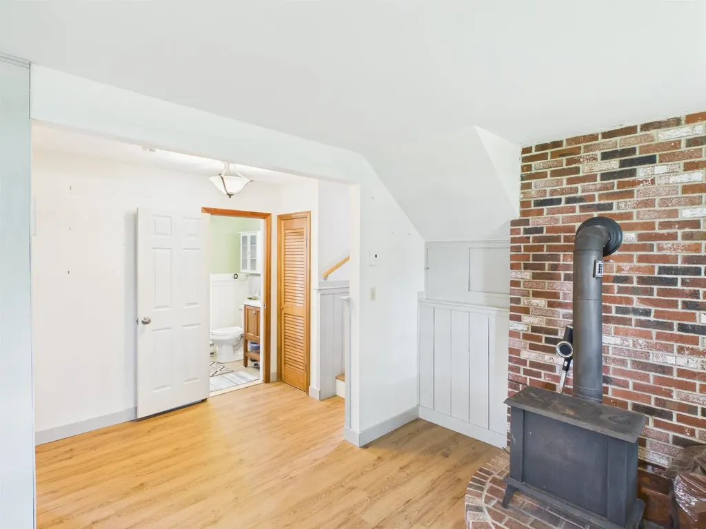 25 Partridge Knoll Road Campton NH 03223