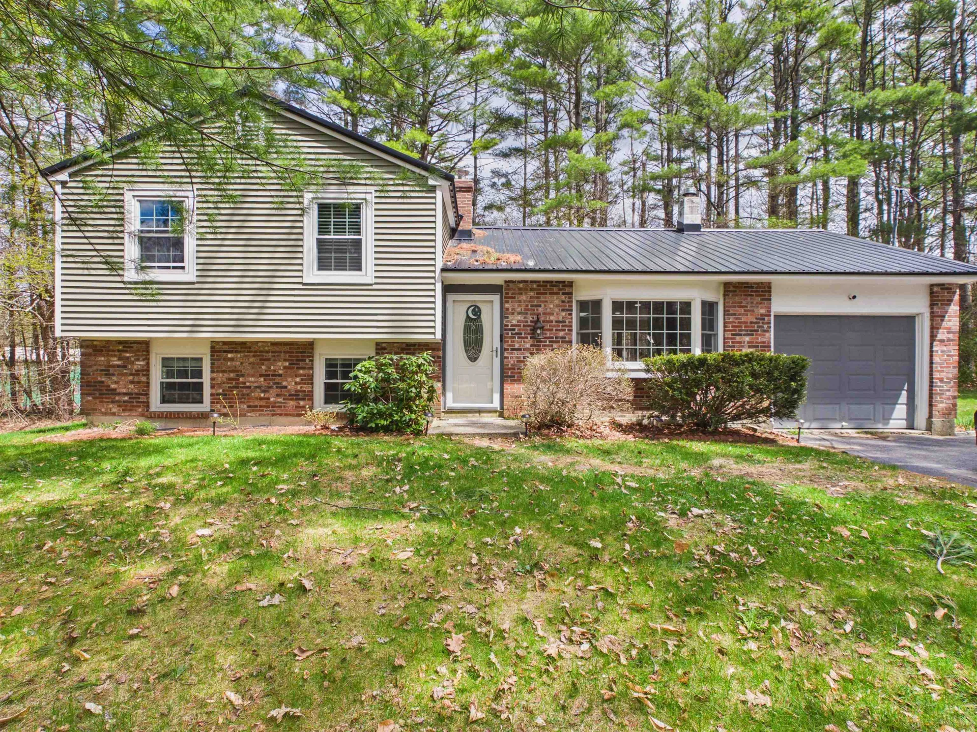 25 Partridge Knoll Road Campton NH 03223