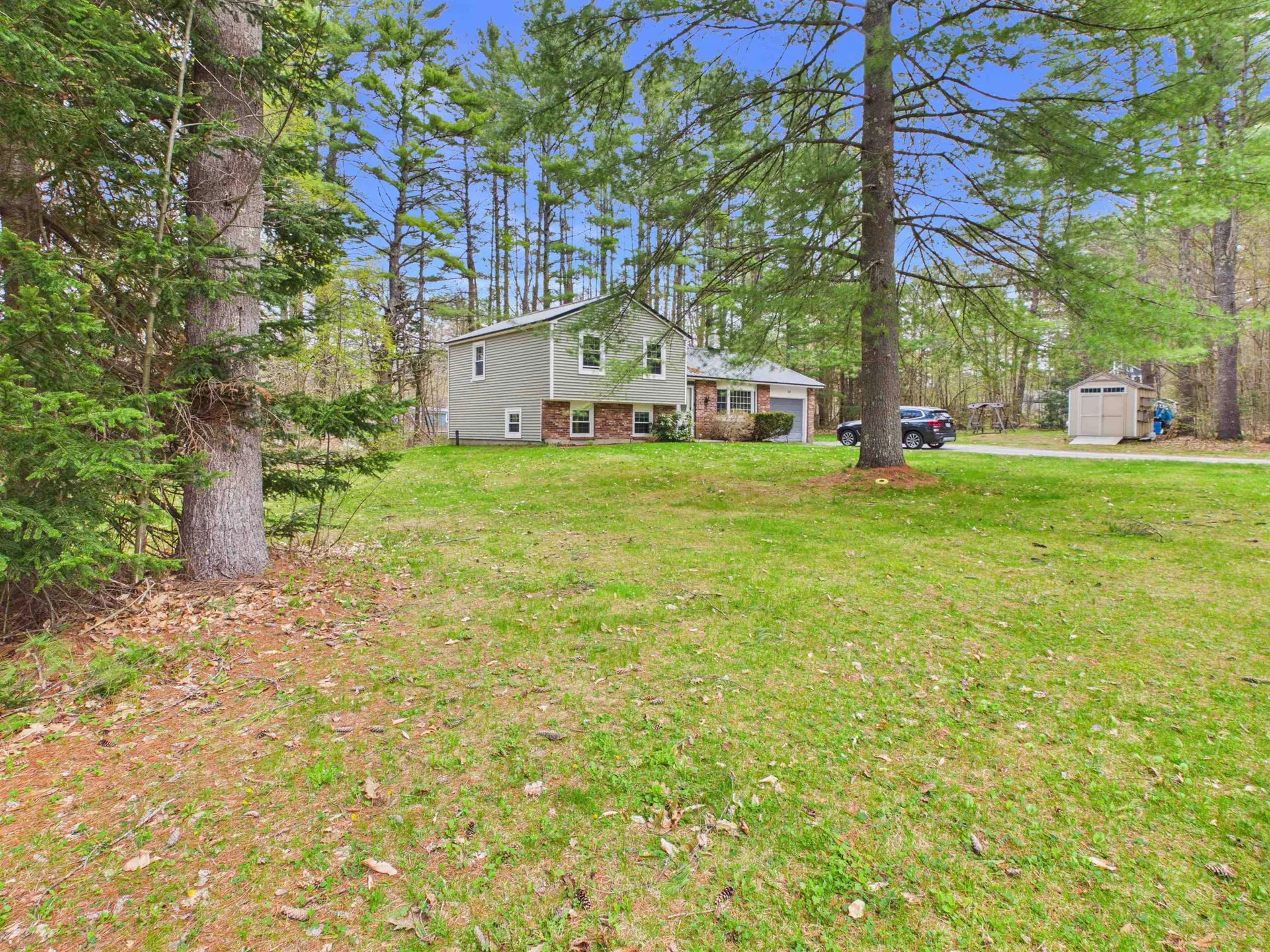25 Partridge Knoll Road Campton NH 03223