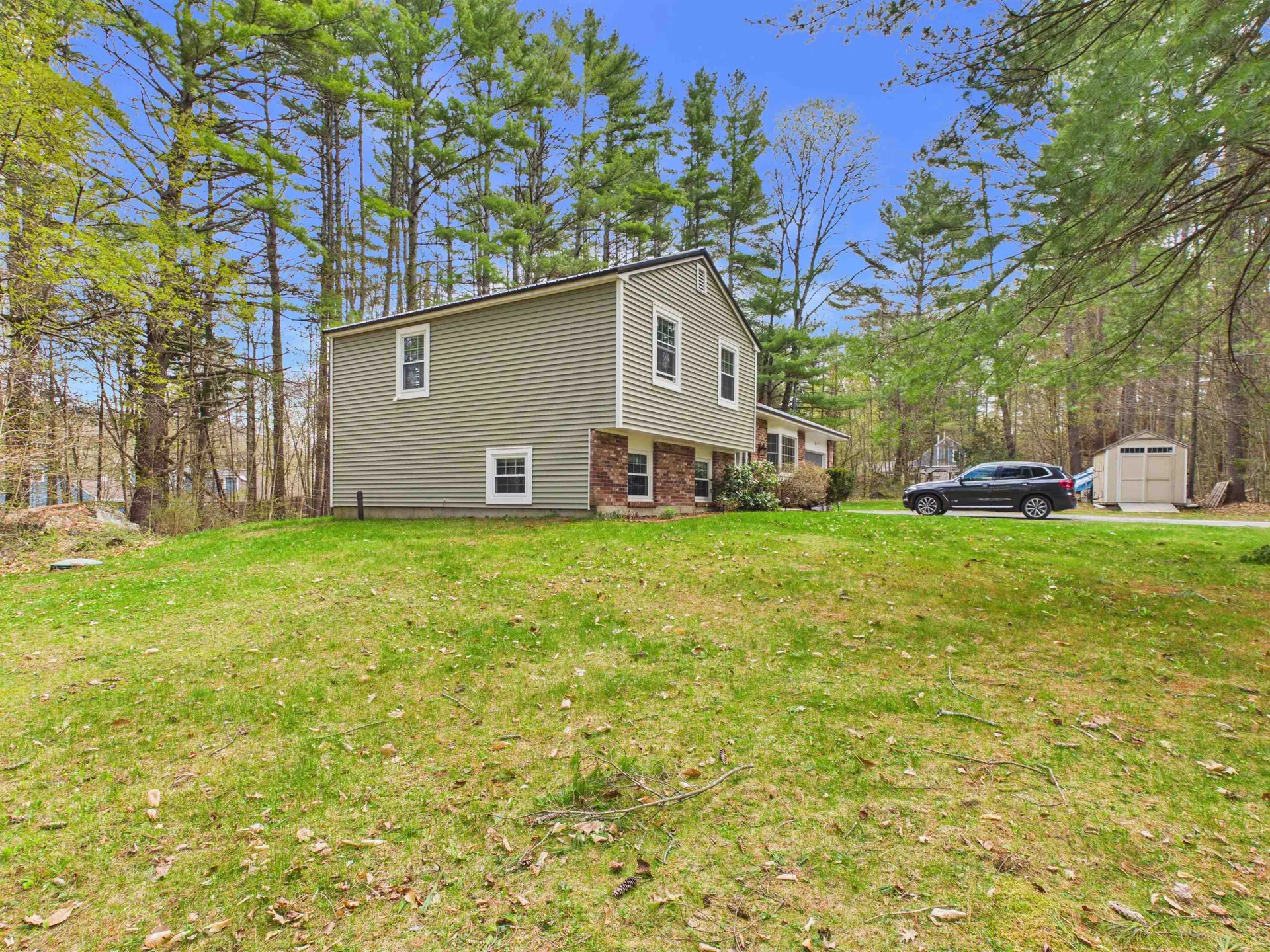 25 Partridge Knoll Road Campton NH 03223