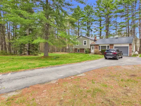25 Partridge Knoll Road Campton NH 03223