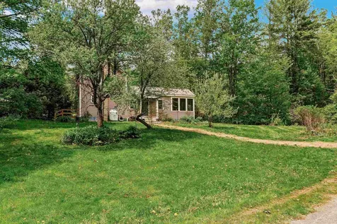 1757 Wildlife Road Hartford VT 05001