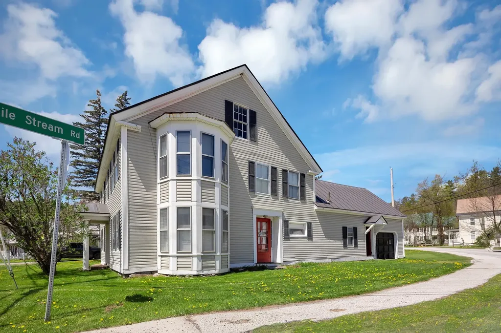 761 Main Street Cavendish VT 05142