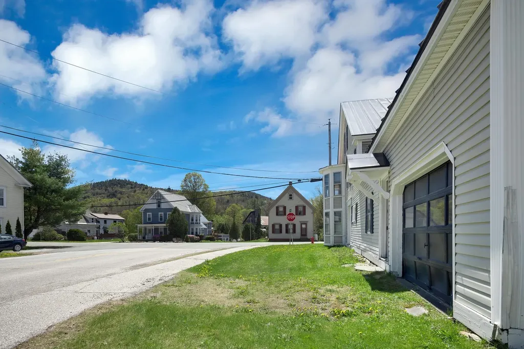 761 Main Street Cavendish VT 05142