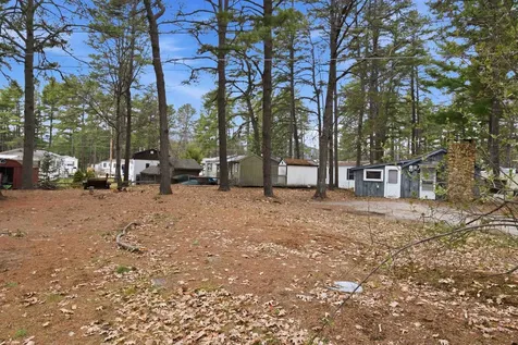14 Raven Lane Conway NH 03860