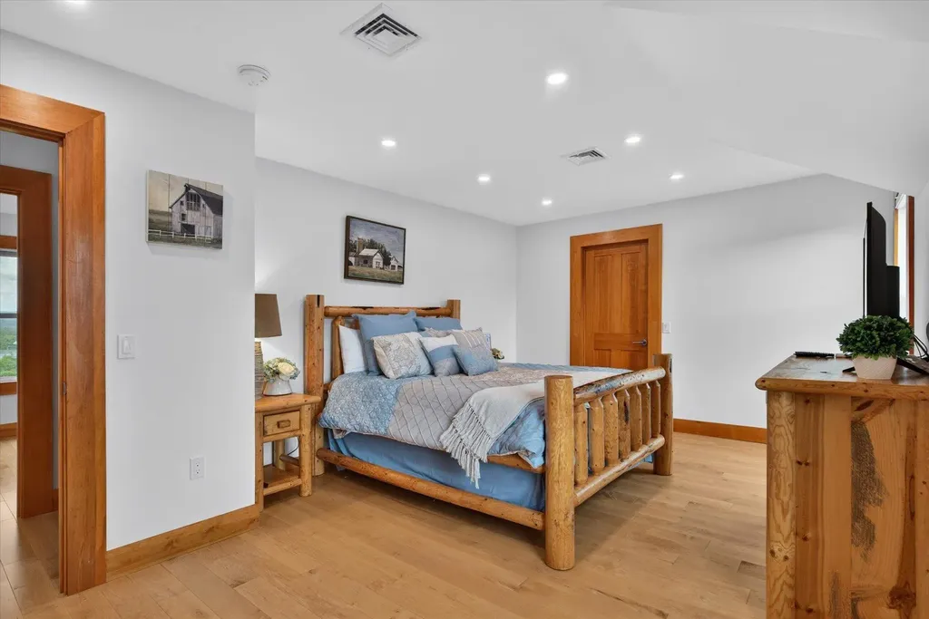 4362 Lake Street Bridport VT 05734
