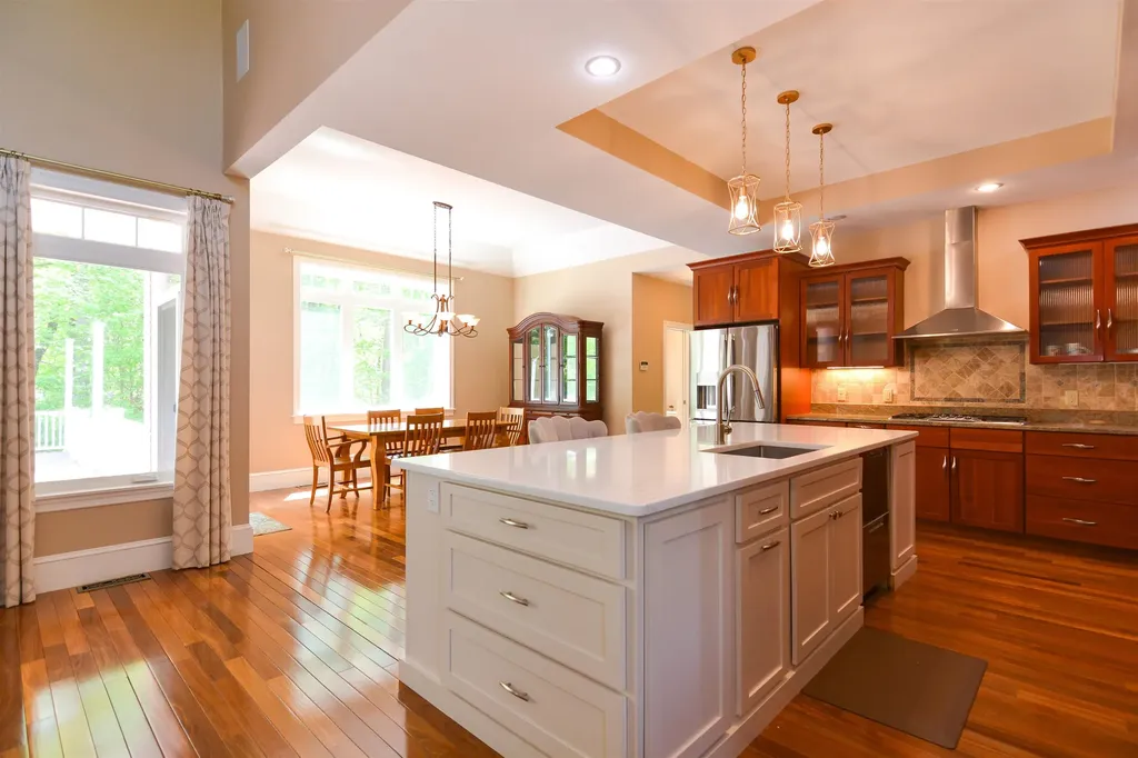 18 Winslow Drive Atkinson NH 03811