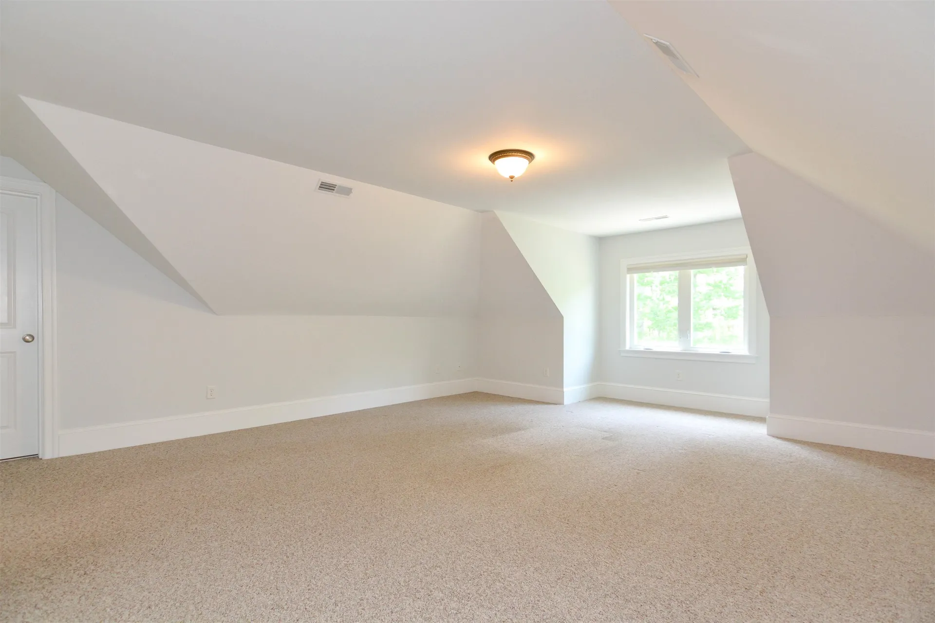 18 Winslow Drive Atkinson NH 03811
