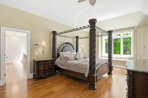 18 Winslow Drive Atkinson NH 03811