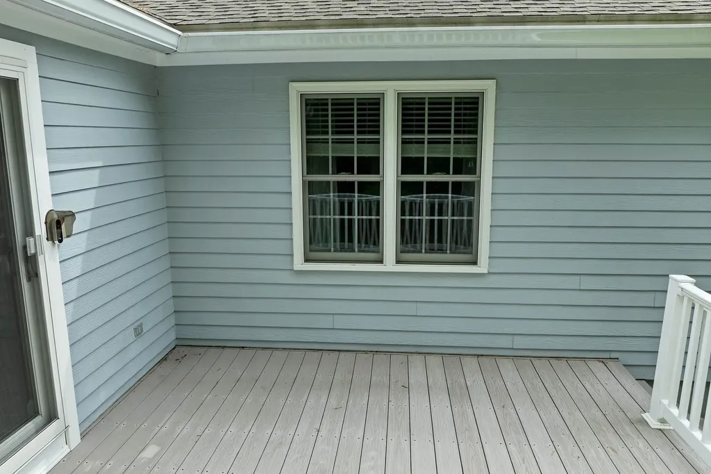 32 Drakes Landing Hampton NH 03842