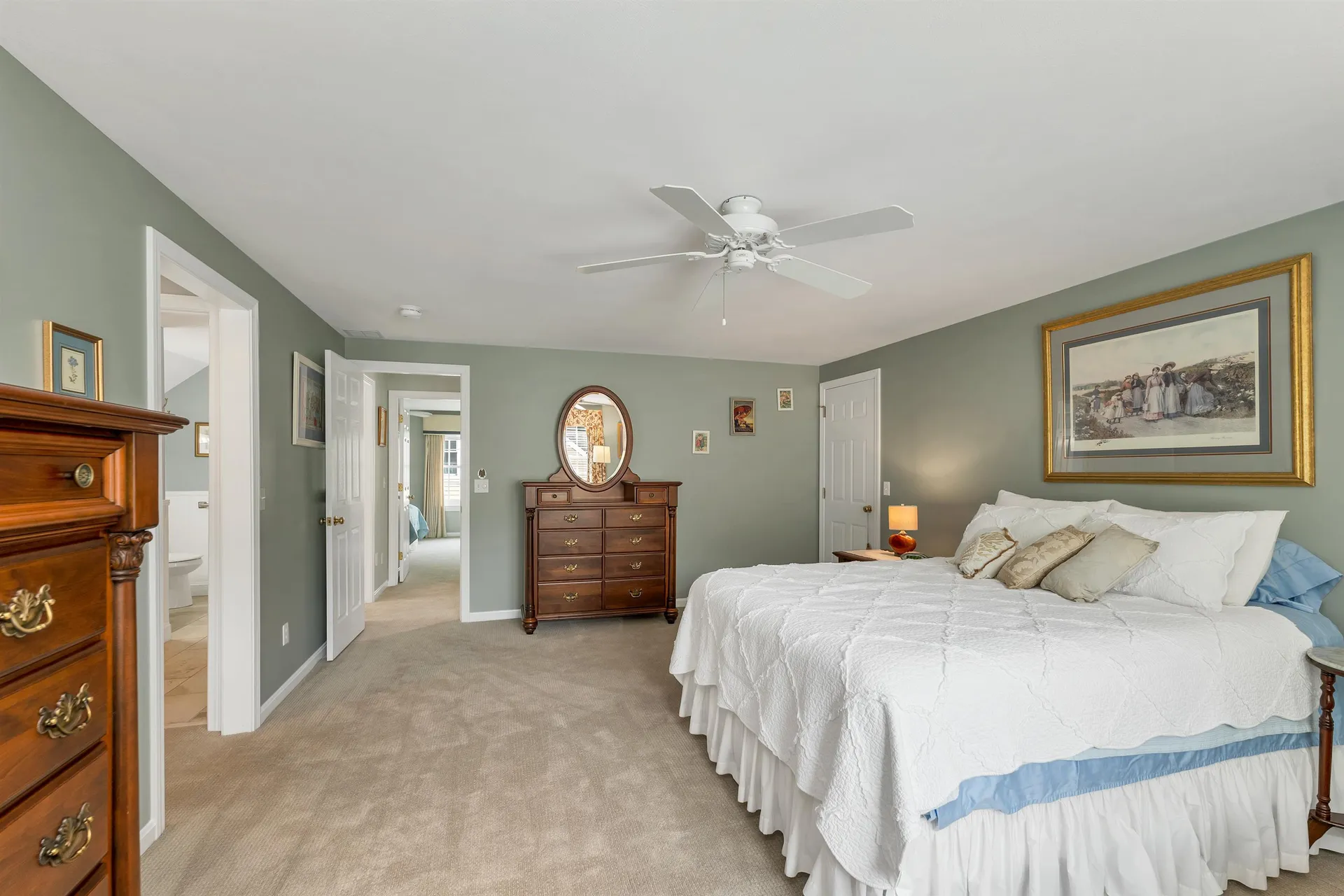 32 Drakes Landing Hampton NH 03842