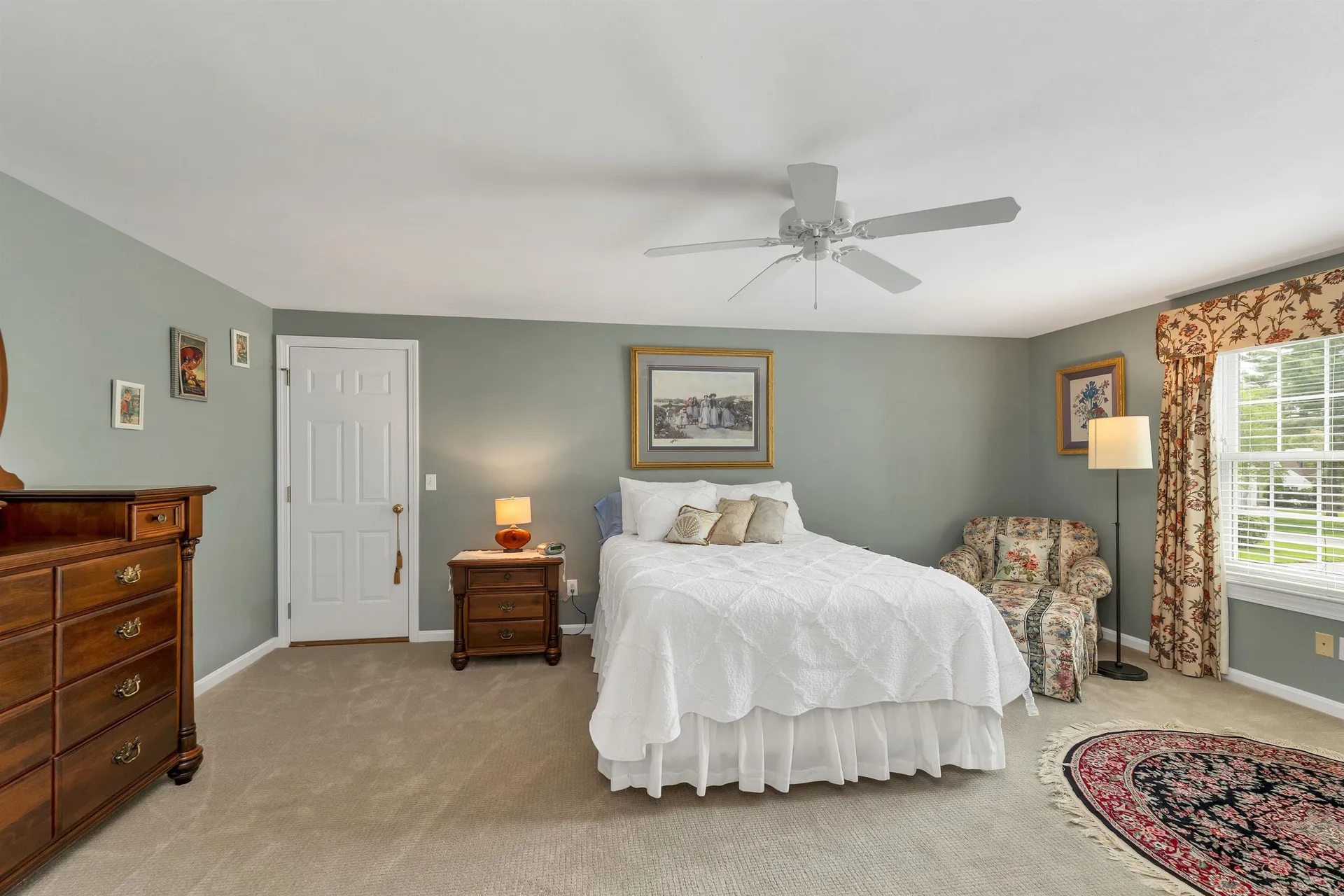 32 Drakes Landing Hampton NH 03842