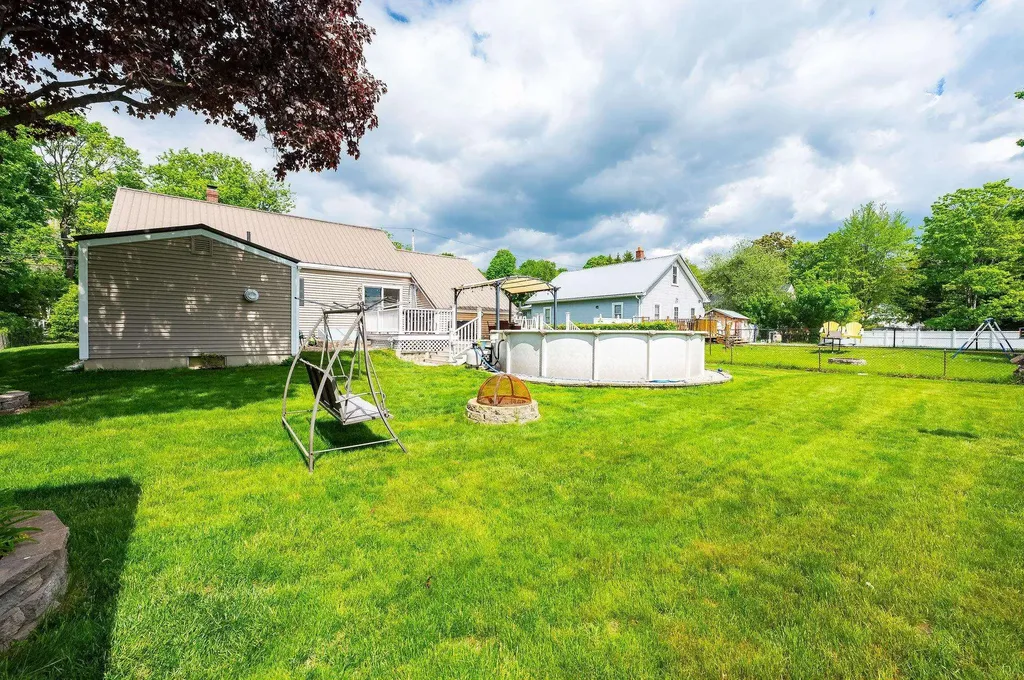 25 Adams Avenue Rochester NH 03867