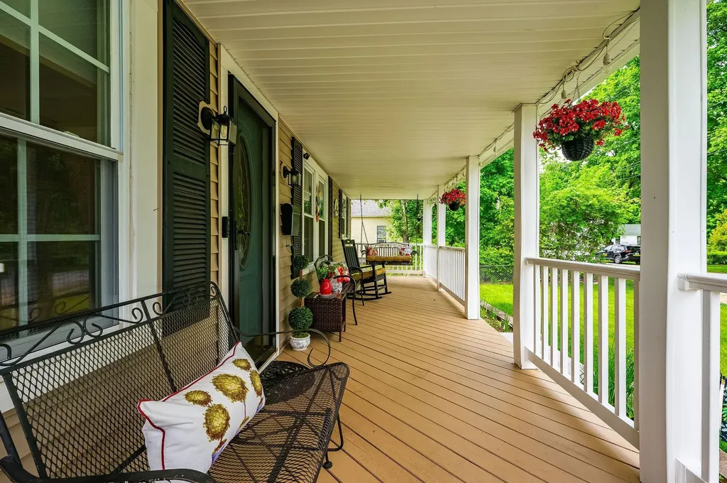 25 Adams Avenue Rochester NH 03867
