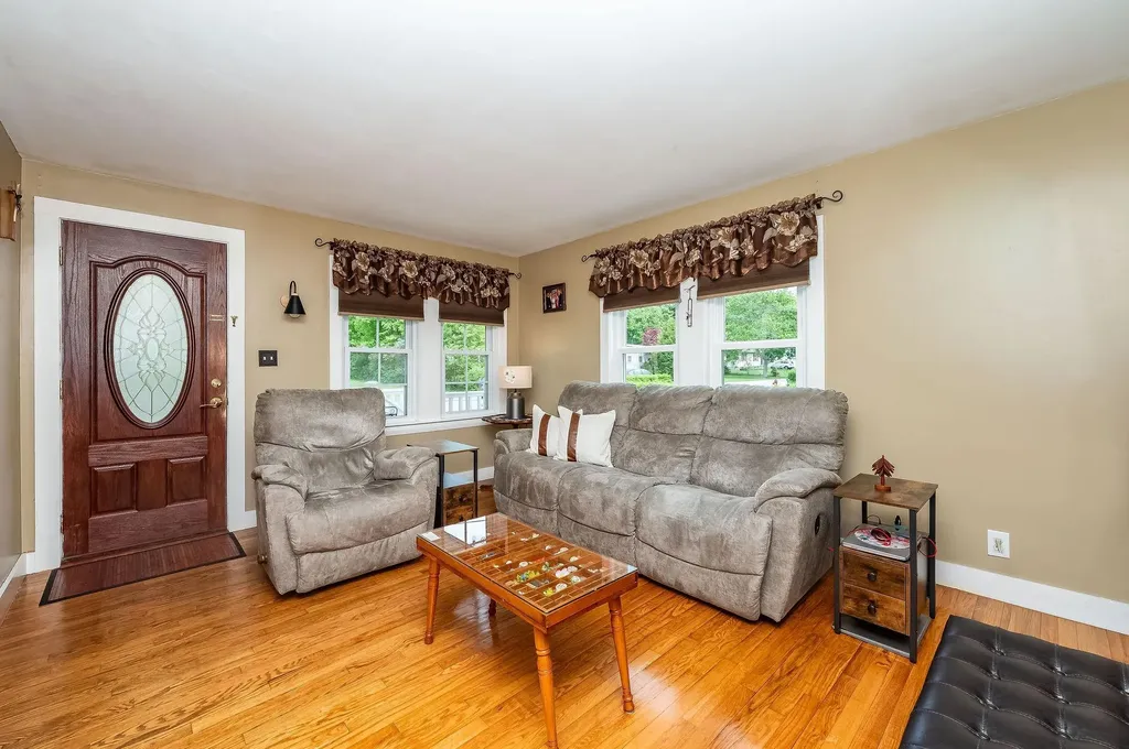 25 Adams Avenue Rochester NH 03867