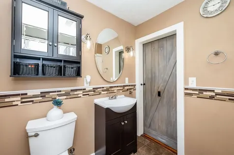 25 Adams Avenue Rochester NH 03867