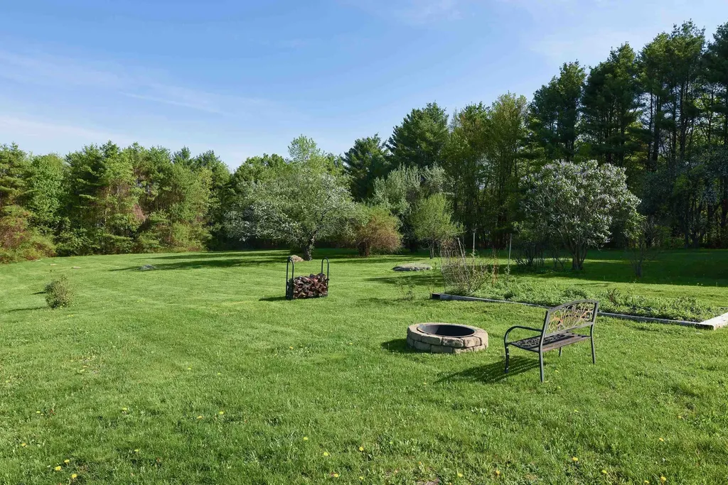 5 Carol Lane Meredith NH 03253