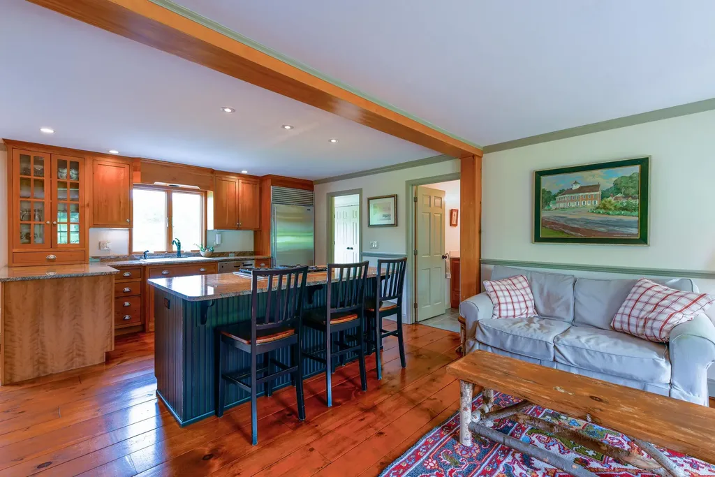 5 Carol Lane Meredith NH 03253