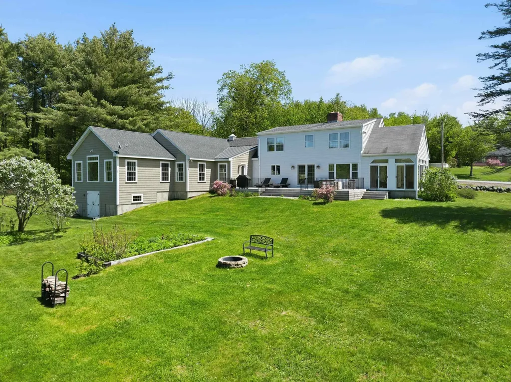 5 Carol Lane Meredith NH 03253