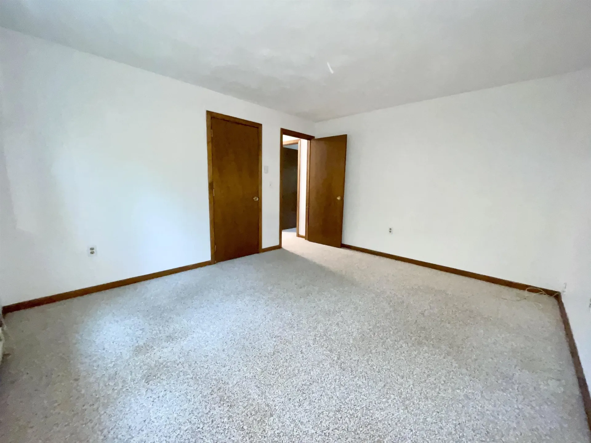 30 Emerald Drive Derry NH 03038