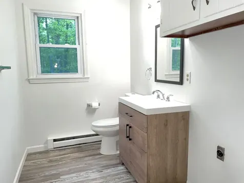 30 Emerald Drive Derry NH 03038