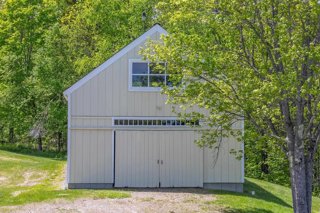 1702 North Puckerbrush Road Reading VT 05062
