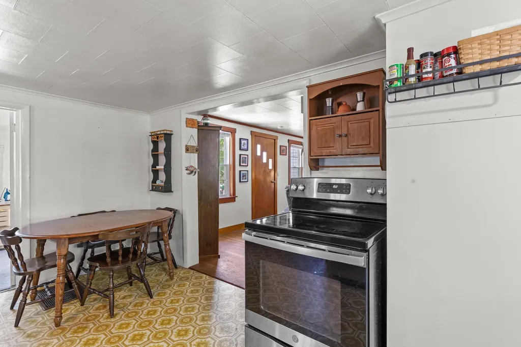 22 Second Street Claremont NH 03743
