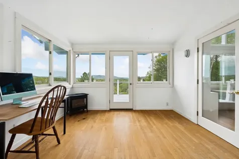 9 Tillinghast Road Sutton NH 03260