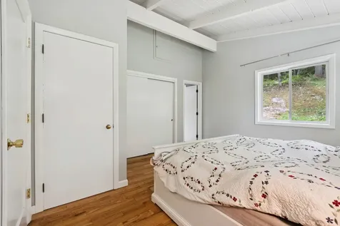 9 Tillinghast Road Sutton NH 03260