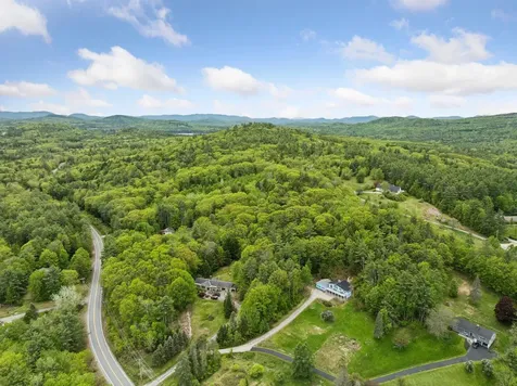 9 Tillinghast Road Sutton NH 03260