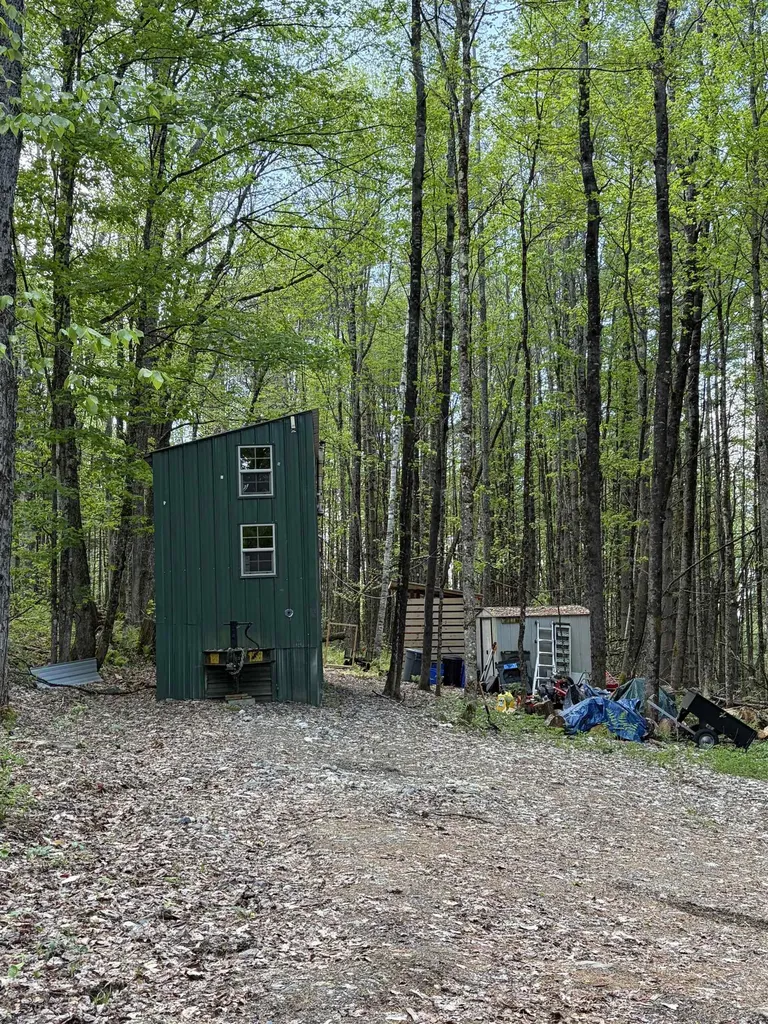 30 Dalton Road Dalton NH 03598