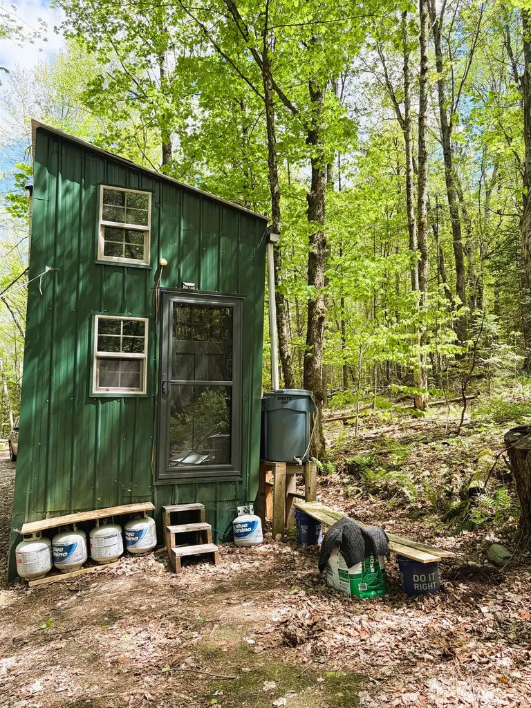 30 Dalton Road Dalton NH 03598