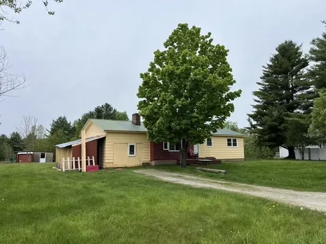 8 Learned Drive Westford VT 05494