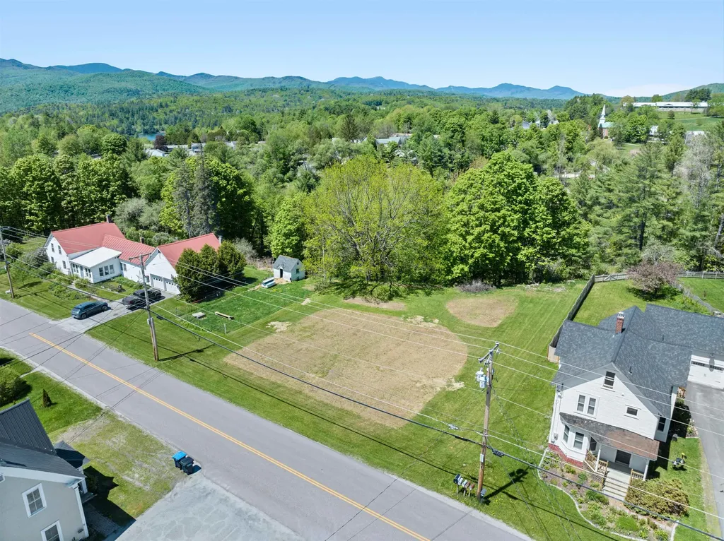 189B Howard Avenue Waterbury VT 05677