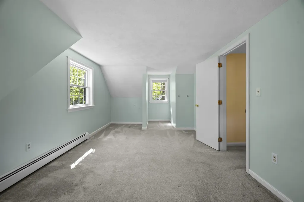 6 Patricia Avenue Exeter NH 03833