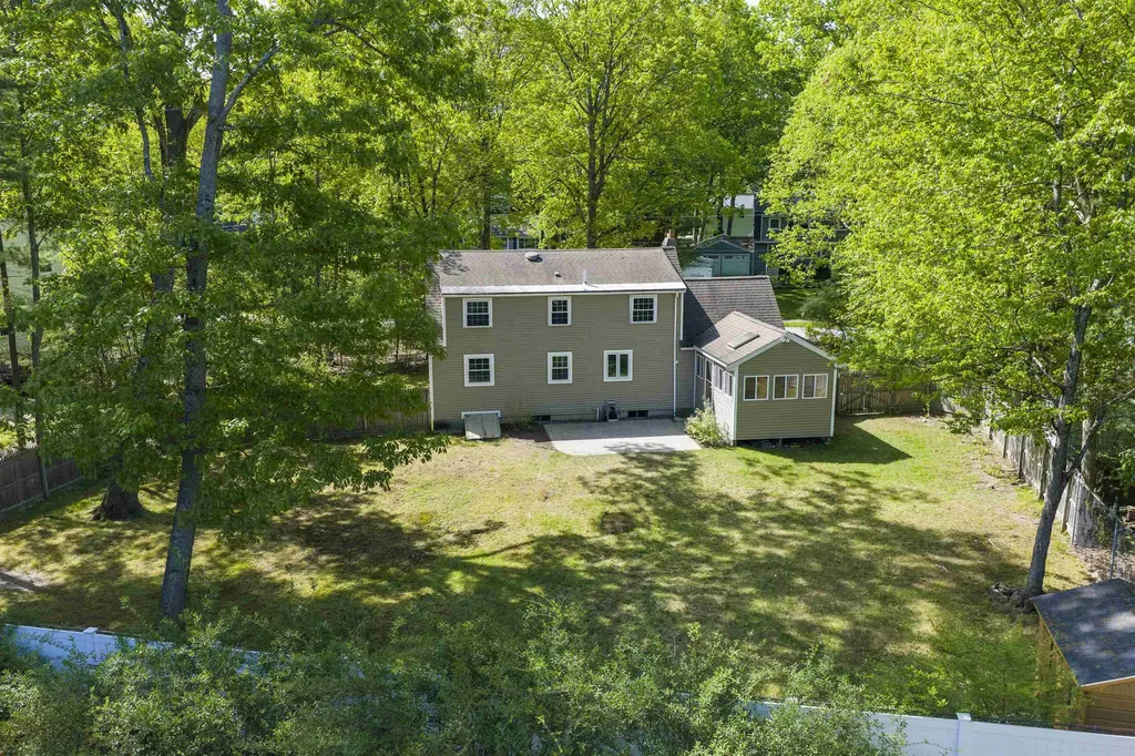 6 Patricia Avenue Exeter NH 03833