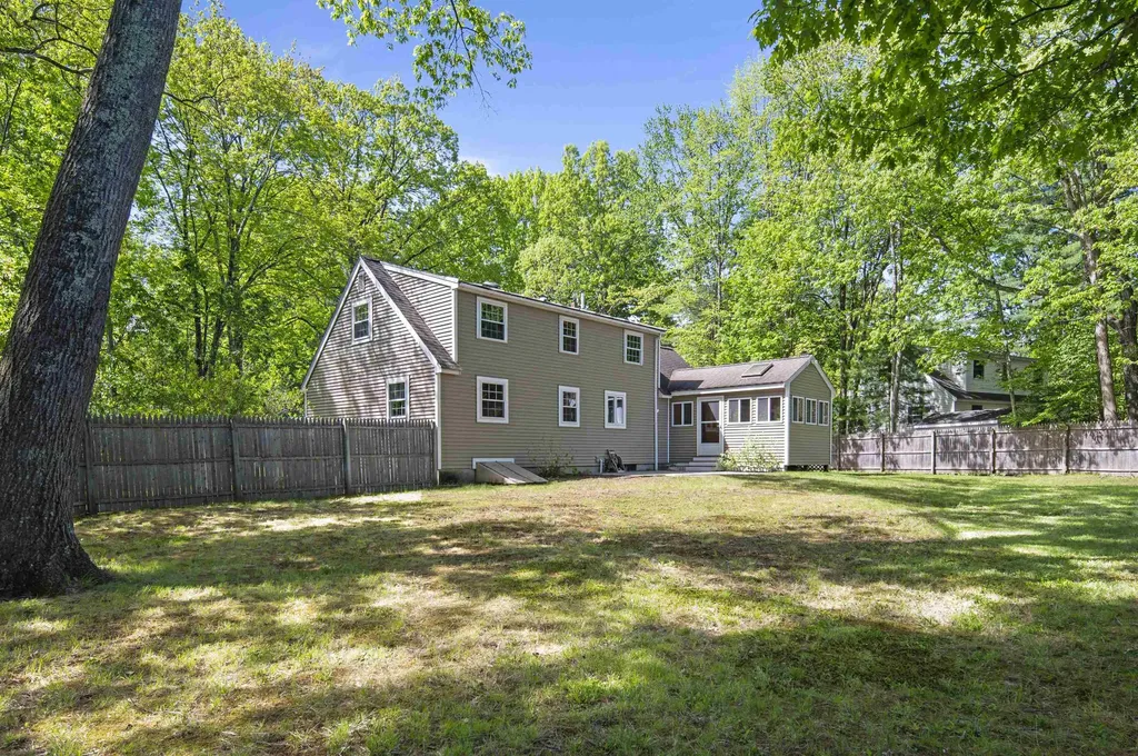 6 Patricia Avenue Exeter NH 03833
