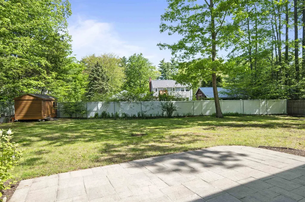 6 Patricia Avenue Exeter NH 03833