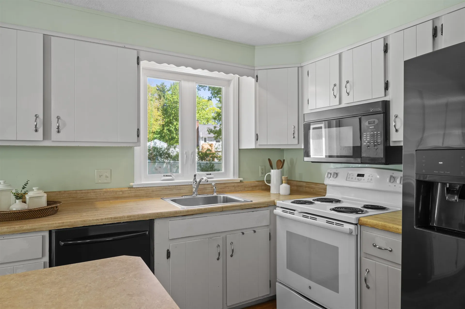 6 Patricia Avenue Exeter NH 03833
