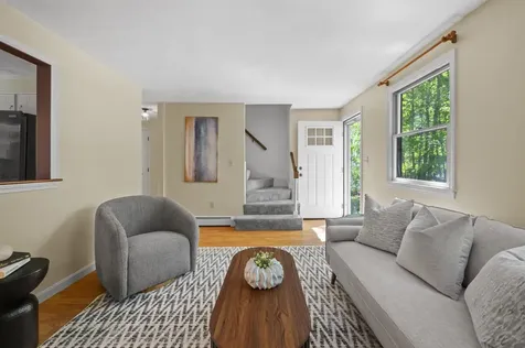 6 Patricia Avenue Exeter NH 03833